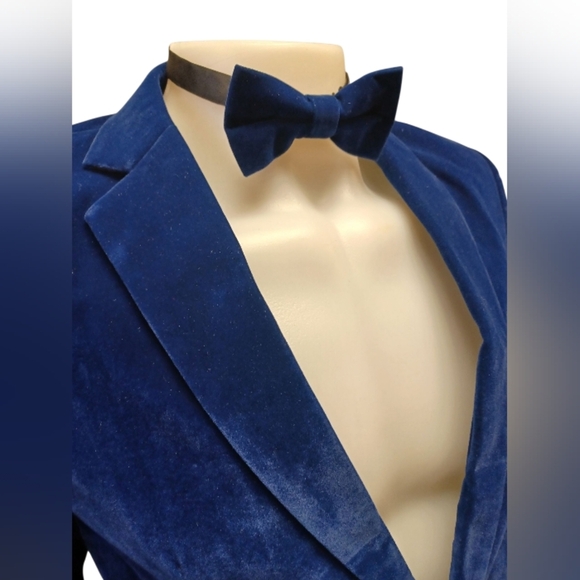 Mage Male Blue Velet Three Piece Suit NWT Size Medium - Picture 5 of 14